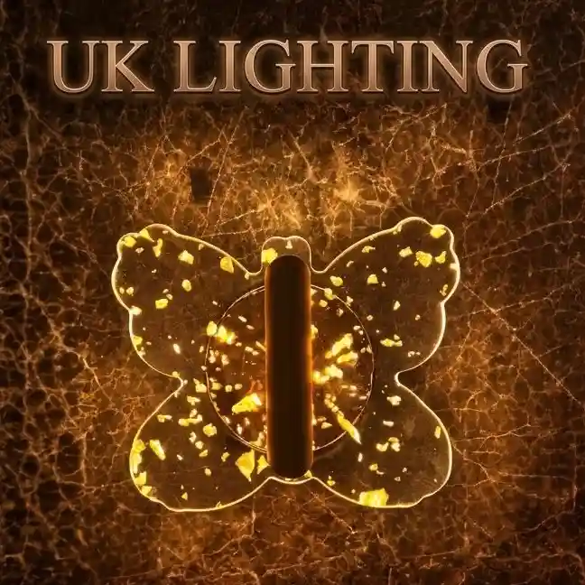 C67 Wall Lamp