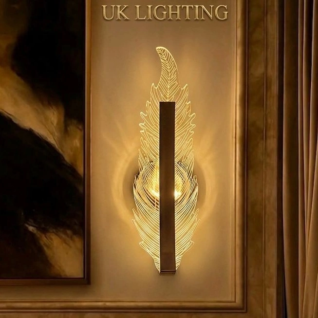 C112 Wall Lamp