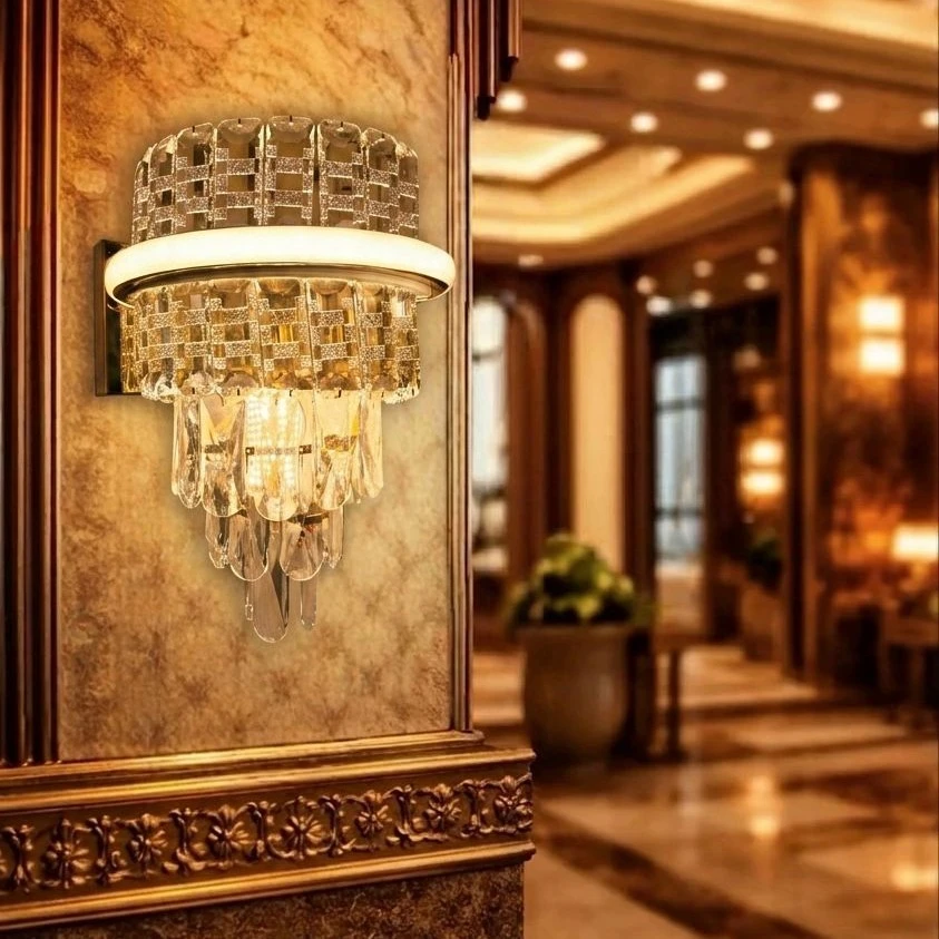 T-8305 Wall Lamp