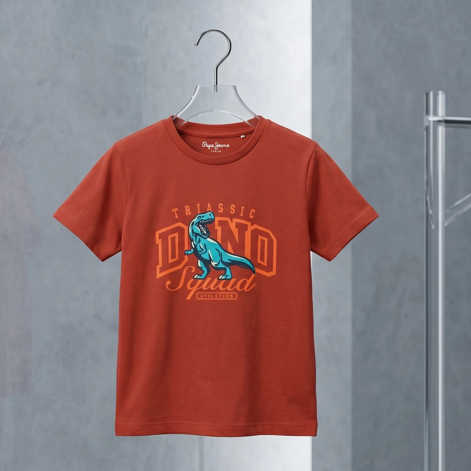 T shirt thumbnail 3