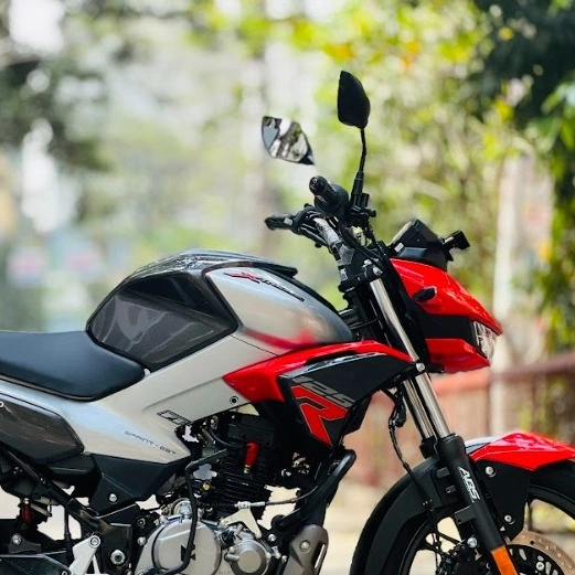GIXXER Fi DD Black 5100KM
