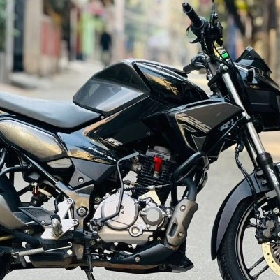 Hero Xteme 125R Black 3700KM thumbnail 2
