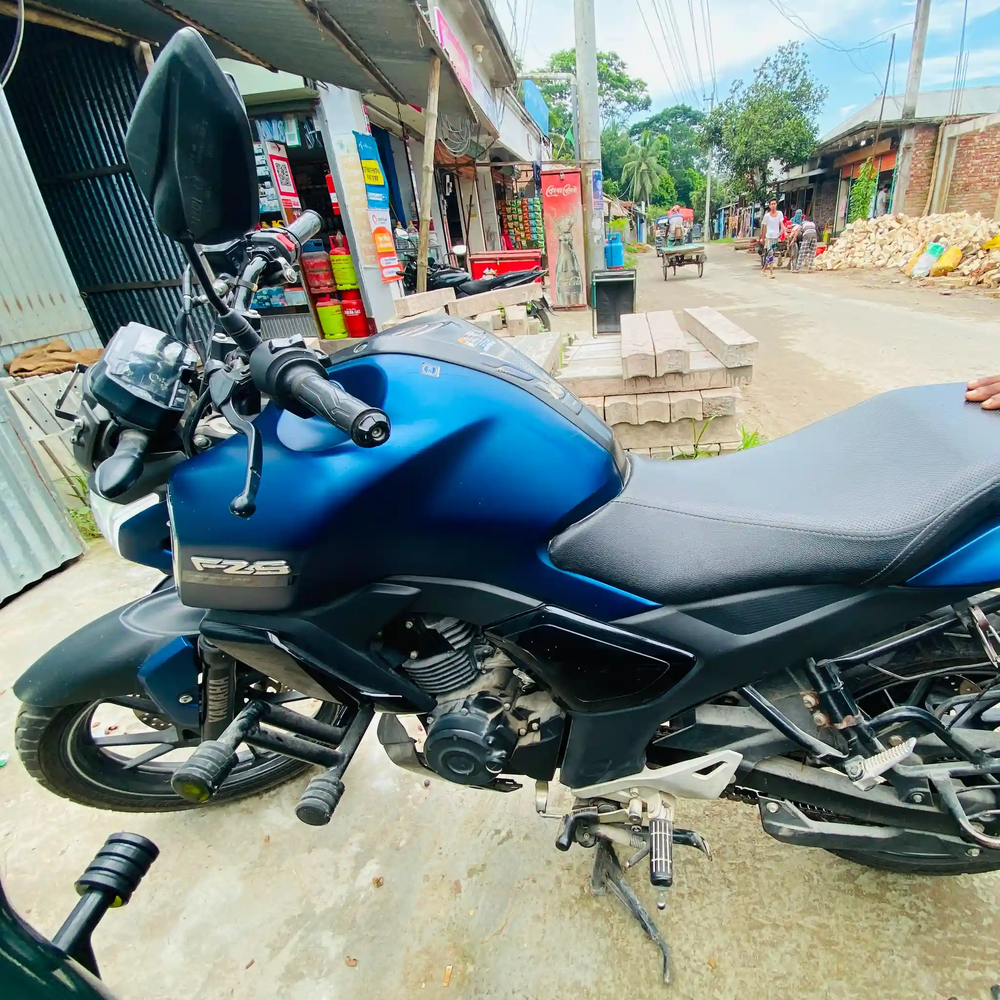Yamaha FZS V4 BluebABS 4027KM thumbnail 2