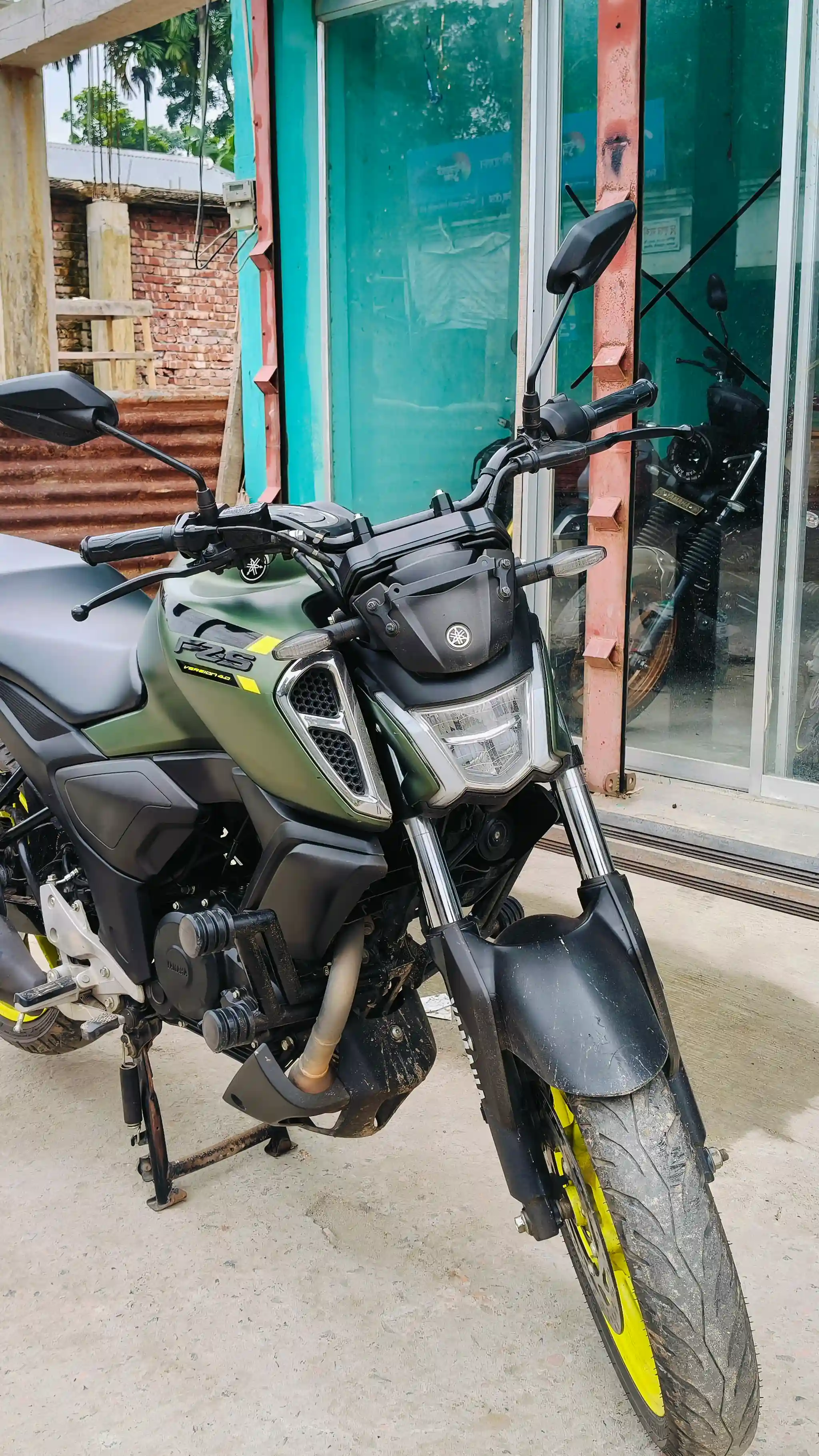 Yamaha FZS V4 Black ABS 15854KM thumbnail 2