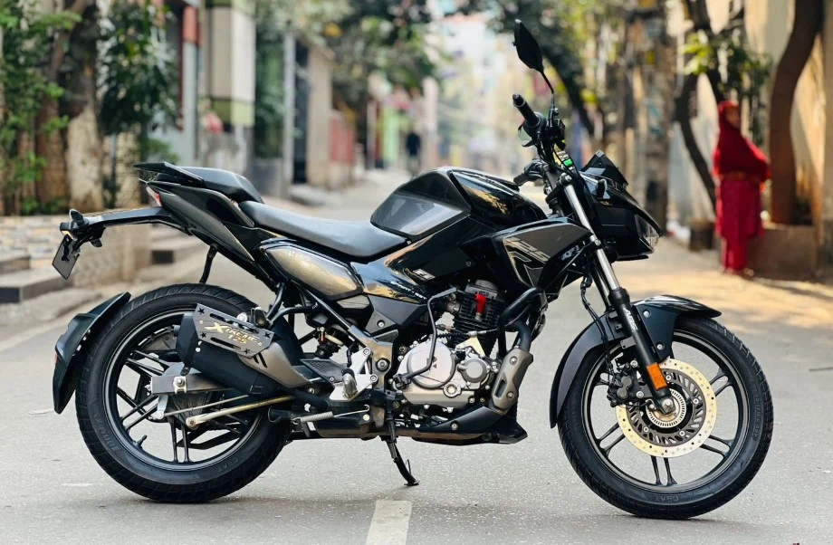 Hero Xteme 125R Black 3700KM thumbnail 3