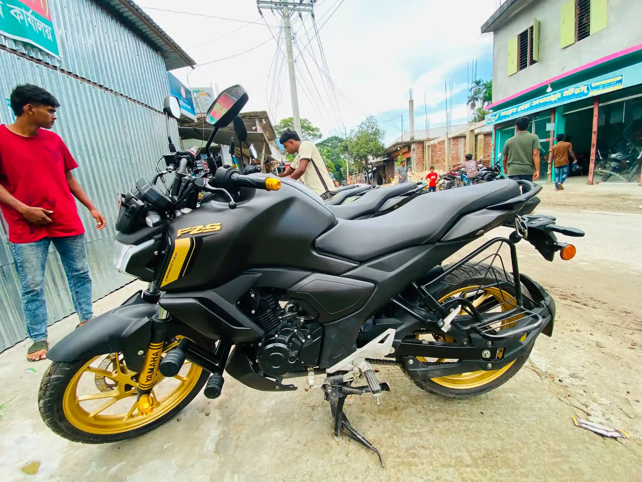 Yamaha FZS V4 Black ABS 13257KM