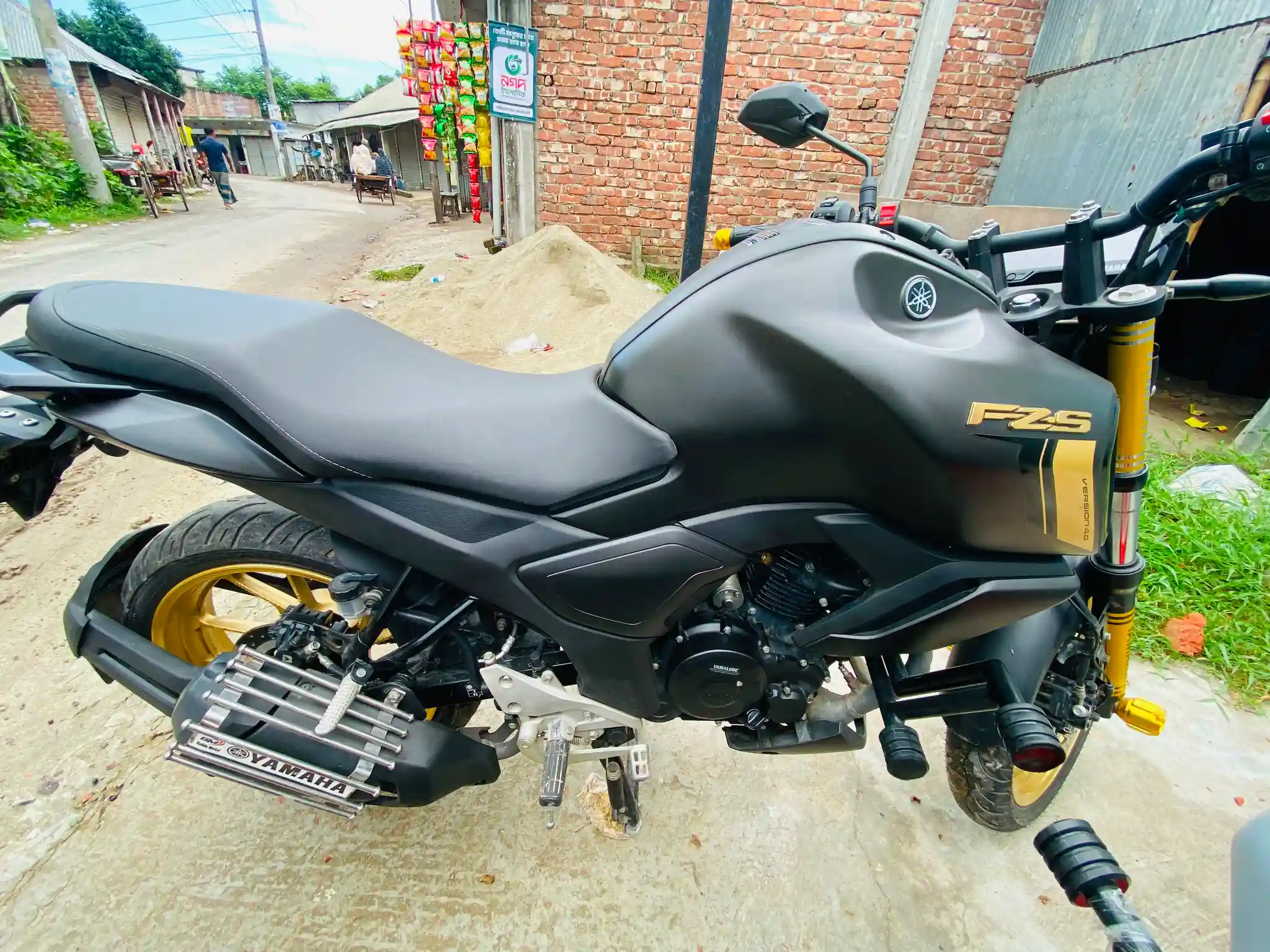 Yamaha FZS V4 Black ABS 13257KM thumbnail 2