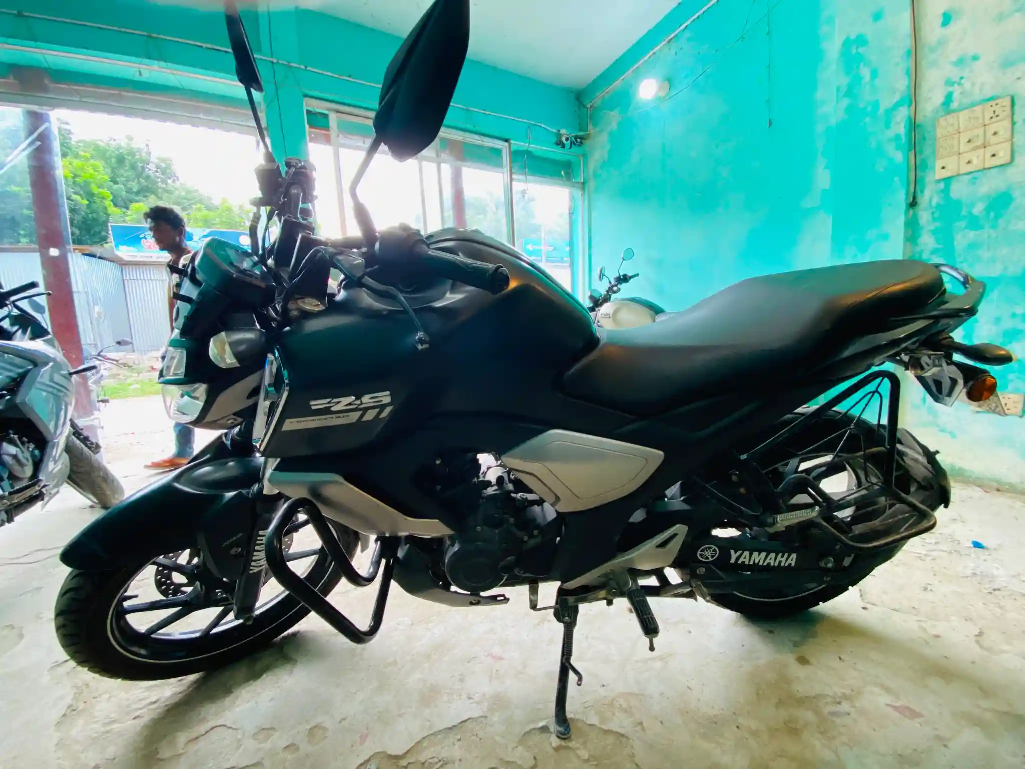Yamaha FZS V3 3D ABS Green 23476K.M