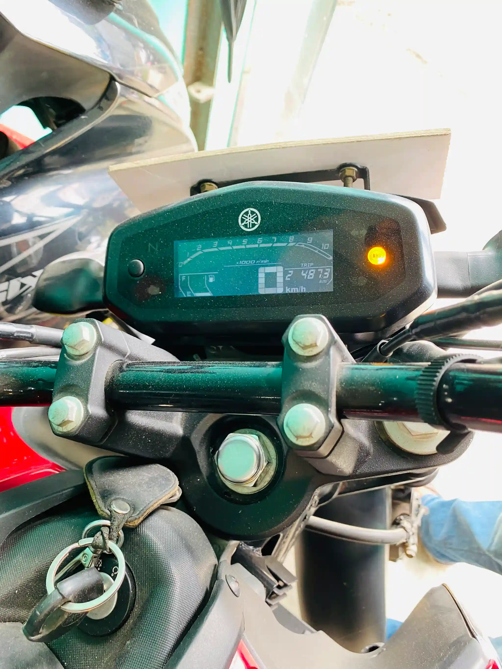 Yamaha FZS V3 3D ABS Gray 24873K.M