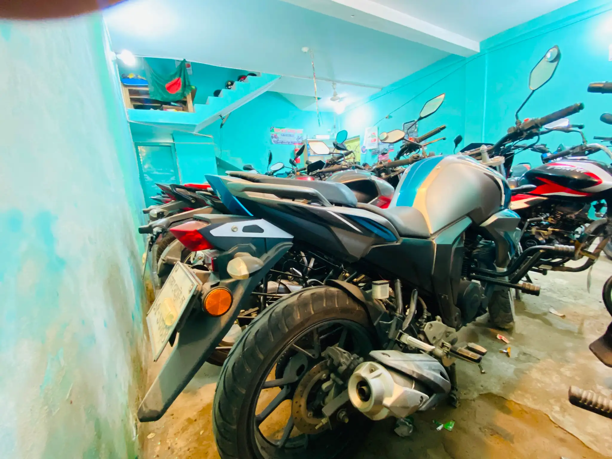 Yamaha FZS V2 D.D Gray 4255KM