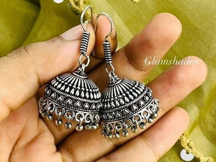 187 silver jhumka