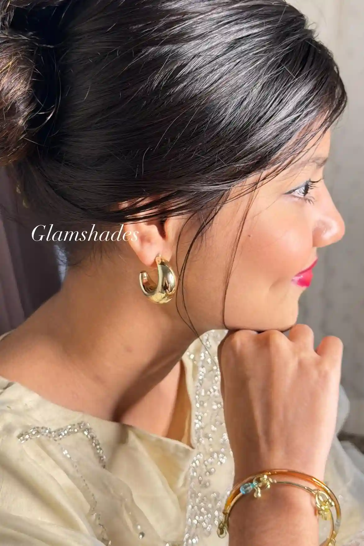 Chunky golden earrings
