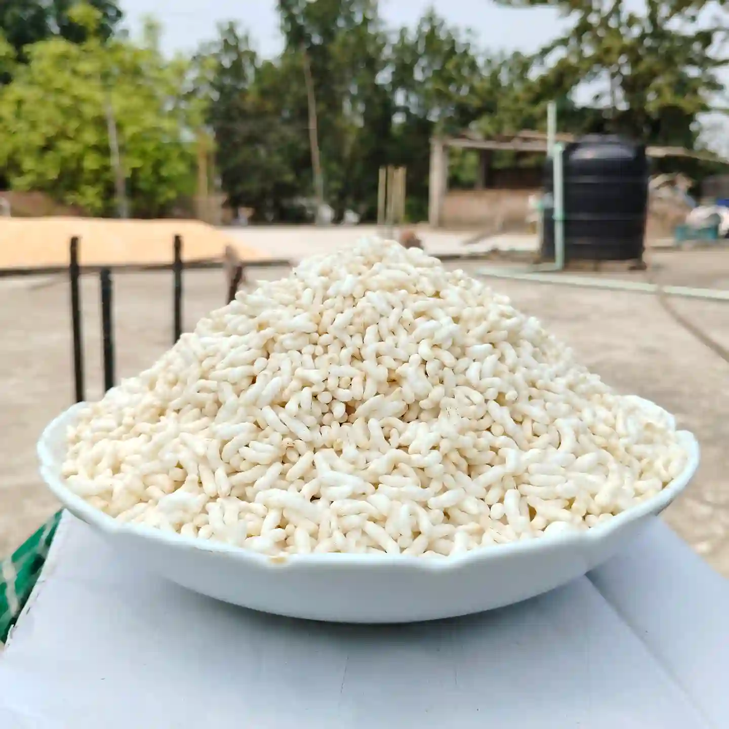 হাতে ভাজা সাদা মুড়ি thumbnail 4