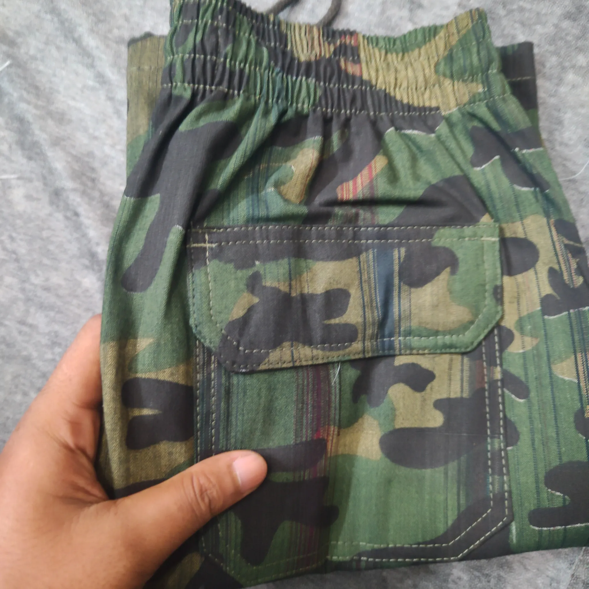 Camo Short Cargo thumbnail 3